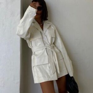 Lioness victory boulevard white croc embossed crocodile jacket dress belted S